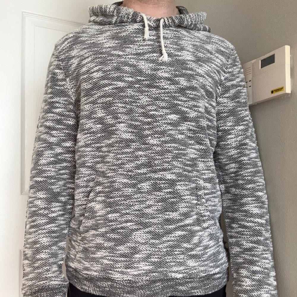 Urban Outfitters Men's Salt and Pepper Hoodie (M)